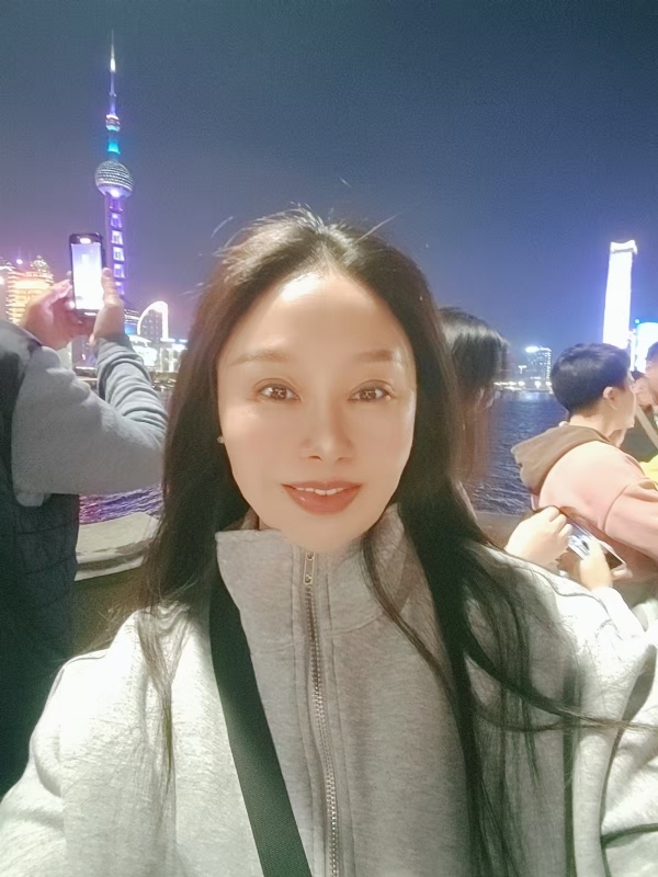 宁倩的第二张照片--荆州相亲服务中心