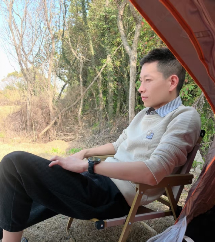 寻光的第二张照片--荆州相亲服务中心